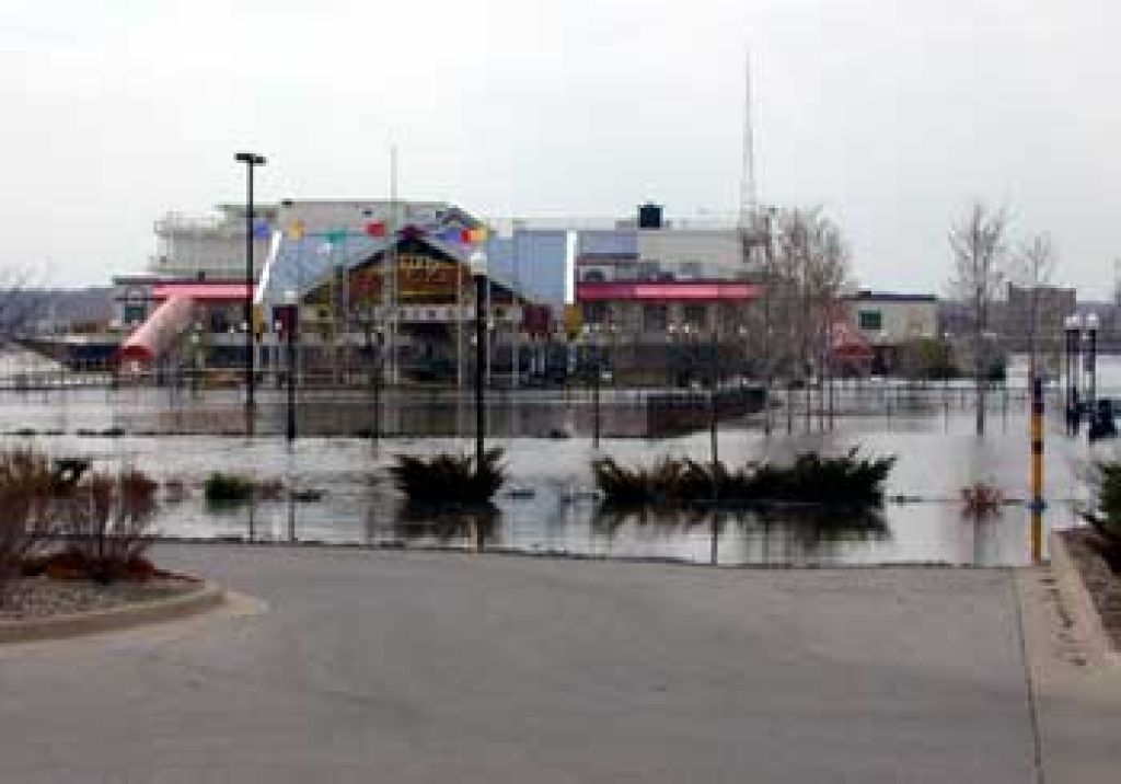 Flood 2001: Rhythm City Casino entrance